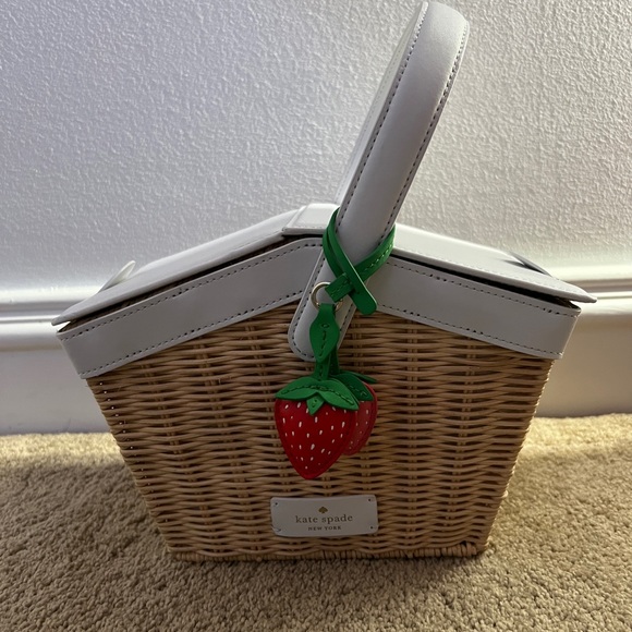 Kate Spade Picnic Basket Crossbody (Strawberry Charm Edition)
